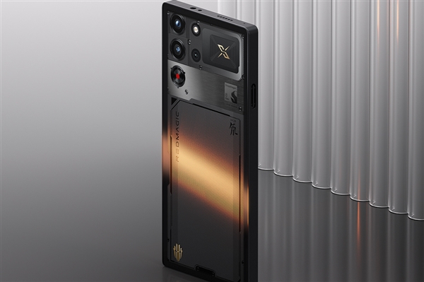 一圖讀懂紅魔10S Pro：4499元起 同檔最強(qiáng)真全面屏