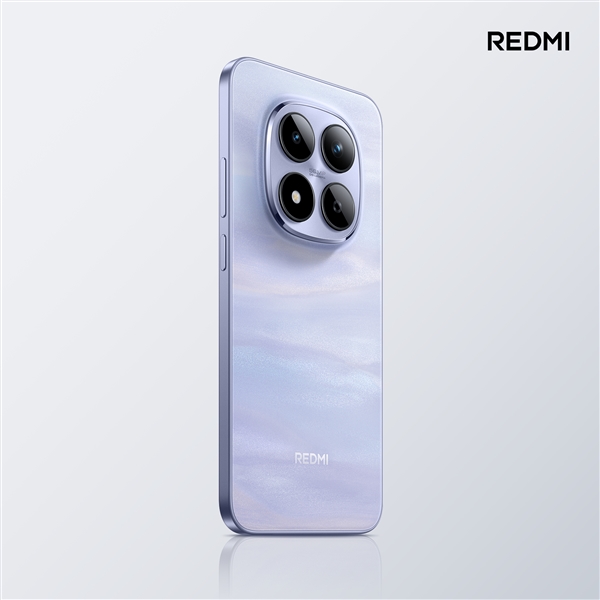 王騰曬出REDMI Note 15 Pro：Pro+級(jí)耐用品質(zhì)+直屏形態(tài)