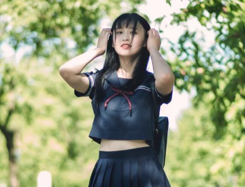 鞠婧祎清透破碎感封神!淚眼朦朧眼尾泛紅，生圖美到窒息